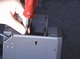 Mounting the CD changer